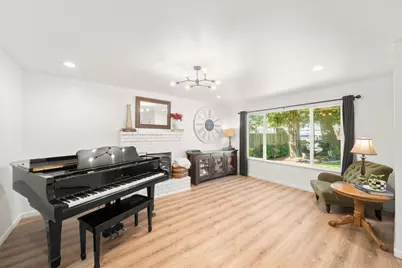 5112 Kovanda Avenue, Carmichael, CA 95608 - Photo 4