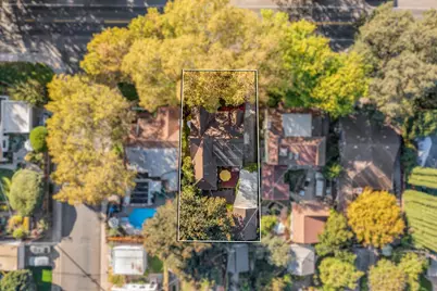 2627 Land Park Drive, Sacramento, CA 95818 - Photo 48