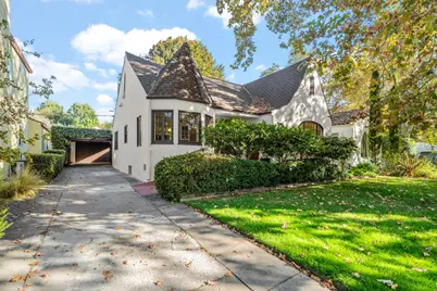2627 Land Park Drive, Sacramento, CA 95818 - Photo 40