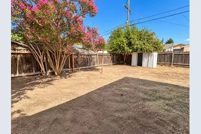 3856 N Hacienda Drive, Fresno, CA 93705 - Photo 36