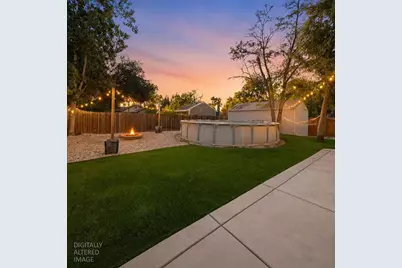 2651 Hawthorne Street, Sacramento, CA 95815 - Photo 30