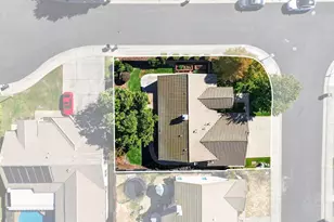 9269 Lakemont Dr, Elk Grove, CA 95624 - Photo 40