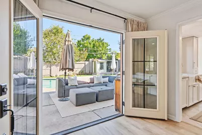 6109 Coyle Avenue, Carmichael, CA 95608 - Photo 2