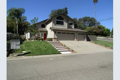4147 Briarhollow Court, Fair Oaks, CA 95628 - Photo 2