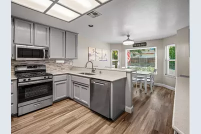 8030 Tallon Way, Antelope, CA 95843 - Photo 12