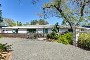 375 W 8th St, Davis, CA 95616 - Photo 2