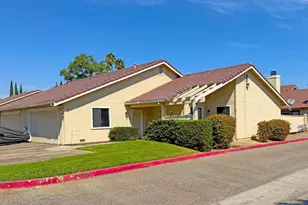 415 Acacia St, Tracy, CA 95376 - Photo 1