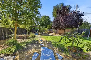 2258 Irvin Wy, Sacramento, CA 95822 - Photo 14
