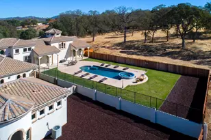 2070 W Green Springs Rd, El Dorado Hills, CA 95762 - Photo 36