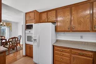 8408 Purdue Ct, Sacramento, CA 95826 - Photo 14