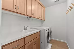 11295 Stanford Ct Ln, Gold River, CA 95670 - Photo 30