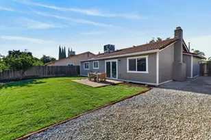 8762 Lansdowne Dr, Stockton, CA 95210 - Photo 34