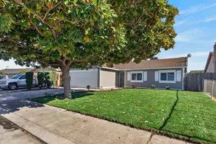8762 Lansdowne Dr, Stockton, CA 95210 - Photo 2