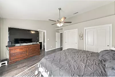 1357 Chamberlain Avenue, Los Banos, CA 93635 - Photo 22