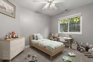 8714 Pathfinder Ct, Orangevale, CA 95662 - Photo 40