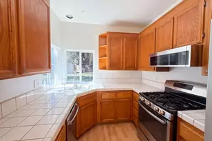 396 Quail Dr, Woodland, CA 95695 - Photo 2