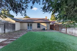 1168 Pebblewood Dr, Sacramento, CA 95833 - Photo 40