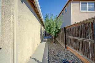 392 Noble Dr, Merced, CA 95348 - Photo 38