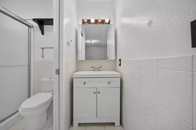 5267 Village Wood Drive, Sacramento, CA 95823 - Photo 26
