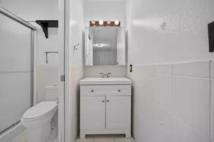 5267 Village Wood Dr, Sacramento, CA 95823 - Photo 26