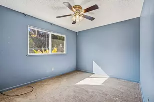 1831 Burgundy Dr, Escalon, CA 95320 - Photo 20