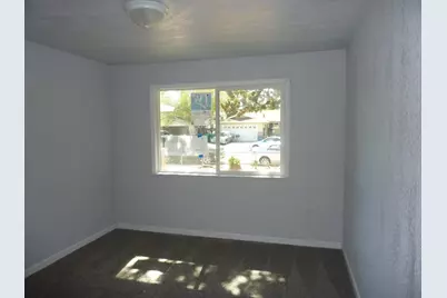 835 Clinton Drive, Stockton, CA 95210 - Photo 8