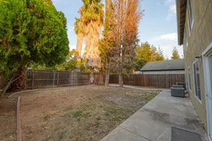 464 Red Robin Dr, Patterson, CA 95363 - Photo 36