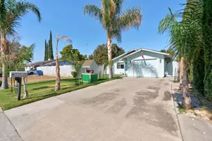 824 F St, Los Banos, CA 93635 - Photo 2