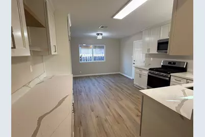 8349 Kiltie Way, Stockton, CA 95210 - Photo 6