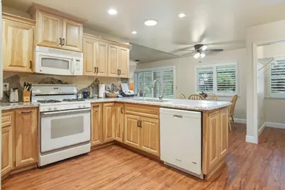 6086 Raymond Court, Atwater, CA 95301 - Photo 6