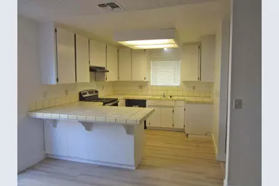 1386 Trailwood Avenue, Manteca, CA 95336 - Photo 8