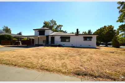 6300 14th Avenue, Sacramento, CA 95820 - Photo 2