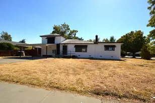 6300 14th Ave, Sacramento, CA 95820 - Photo 2