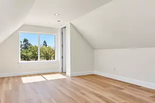 11740 Cresthill Dr, Elk Grove, CA 95624 - Photo 32