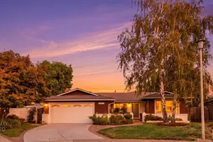 8421 Hollins Ct, Sacramento, CA 95826 - Photo 36