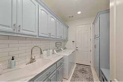 8834 Tahan Lane, Fair Oaks, CA 95628 - Photo 24
