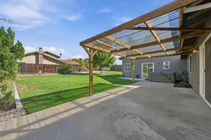 8300 Conover Dr, Citrus Heights, CA 95610 - Photo 28