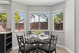 1044 Andy Cir, Sacramento, CA 95838 - Photo 6