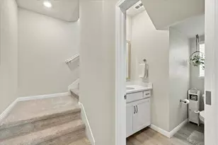 10831 Windrow Wy, Rancho Cordova, CA 95670 - Photo 14