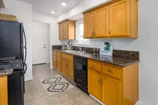 10104 Crawford Way, Sacramento, CA 95827 - Photo 12