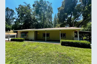 2018 Whistler Way, Somerset, CA 95684 - Photo 2