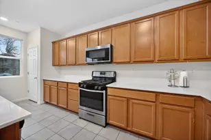 73 Pilato Dr, Stockton, CA 95209 - Photo 6