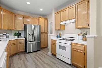421 Groth Circle, Sacramento, CA 95834 - Photo 20