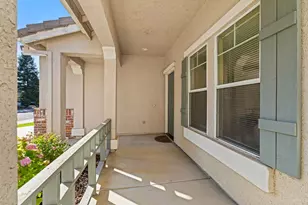 421 Groth Cir, Sacramento, CA 95834 - Photo 4