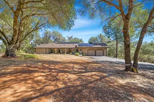 13270 Dry Creek Rd, Auburn, CA 95602 - Photo 30