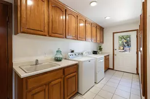 13270 Dry Creek Rd, Auburn, CA 95602 - Photo 26