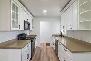 2405 Jasmin Ave, Modesto, CA 95350 - Photo 4