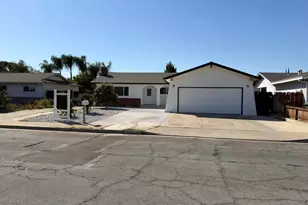 2413 Murray St, Turlock, CA 95382 - Photo 2