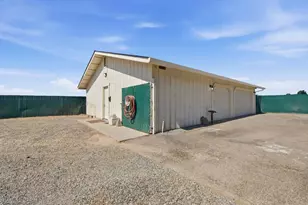107 Frazine Rd, Modesto, CA 95357 - Photo 38