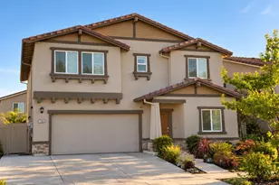 7660 Walpole Wy, Elk Grove, CA 95758 - Photo 4